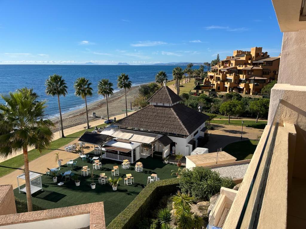 Bahia De La Plata Seafront Daire Estepona Dış mekan fotoğraf